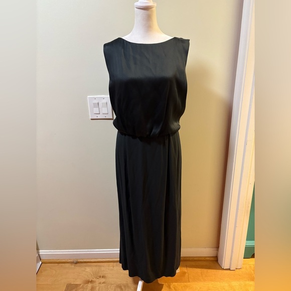 Jigsaw Dresses & Skirts - Jigsaw England maxi dress satin crepe sleeveless tie back sz 6 black